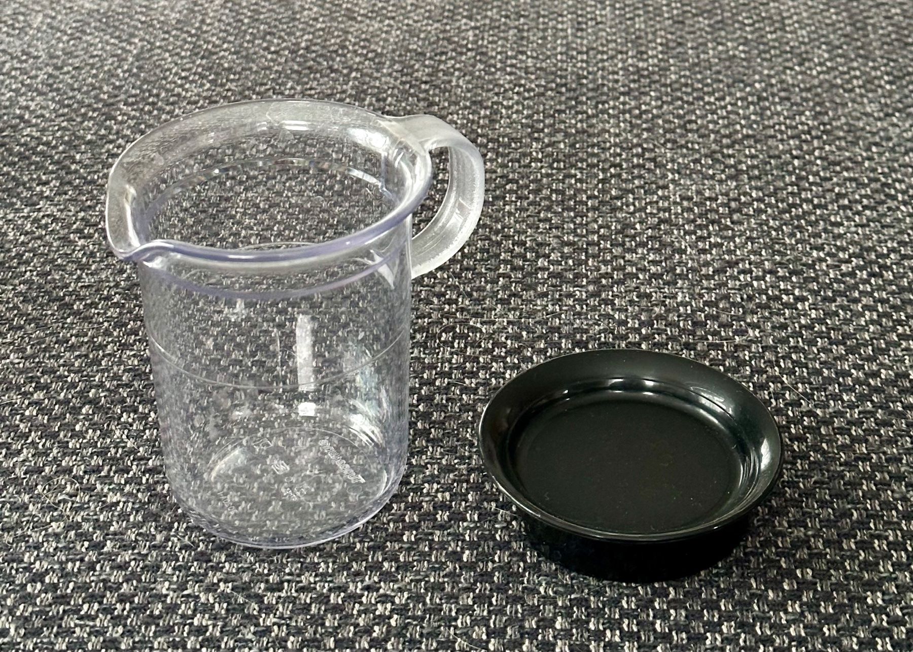 Tupperware Contenitori & Simili: Tupperware Milchkännchen – Nuovo e nell'imballaggio originale da Wallbach venduto da paxnic 1
