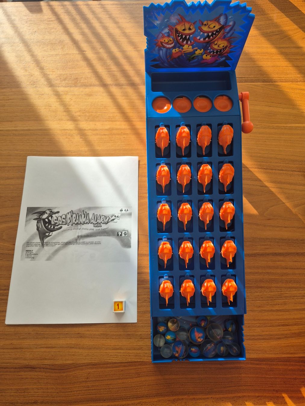 Mattel Giochi: SOS Piranha Alarm Spiel – Usato da Lengnau AG venduto da Mefari 2