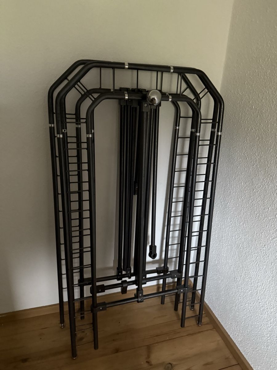 Guardaroba: Schöner massiver Metal-Kleiderständer/-Stange – Usato da Neerach venduto da TanjaK94 6
