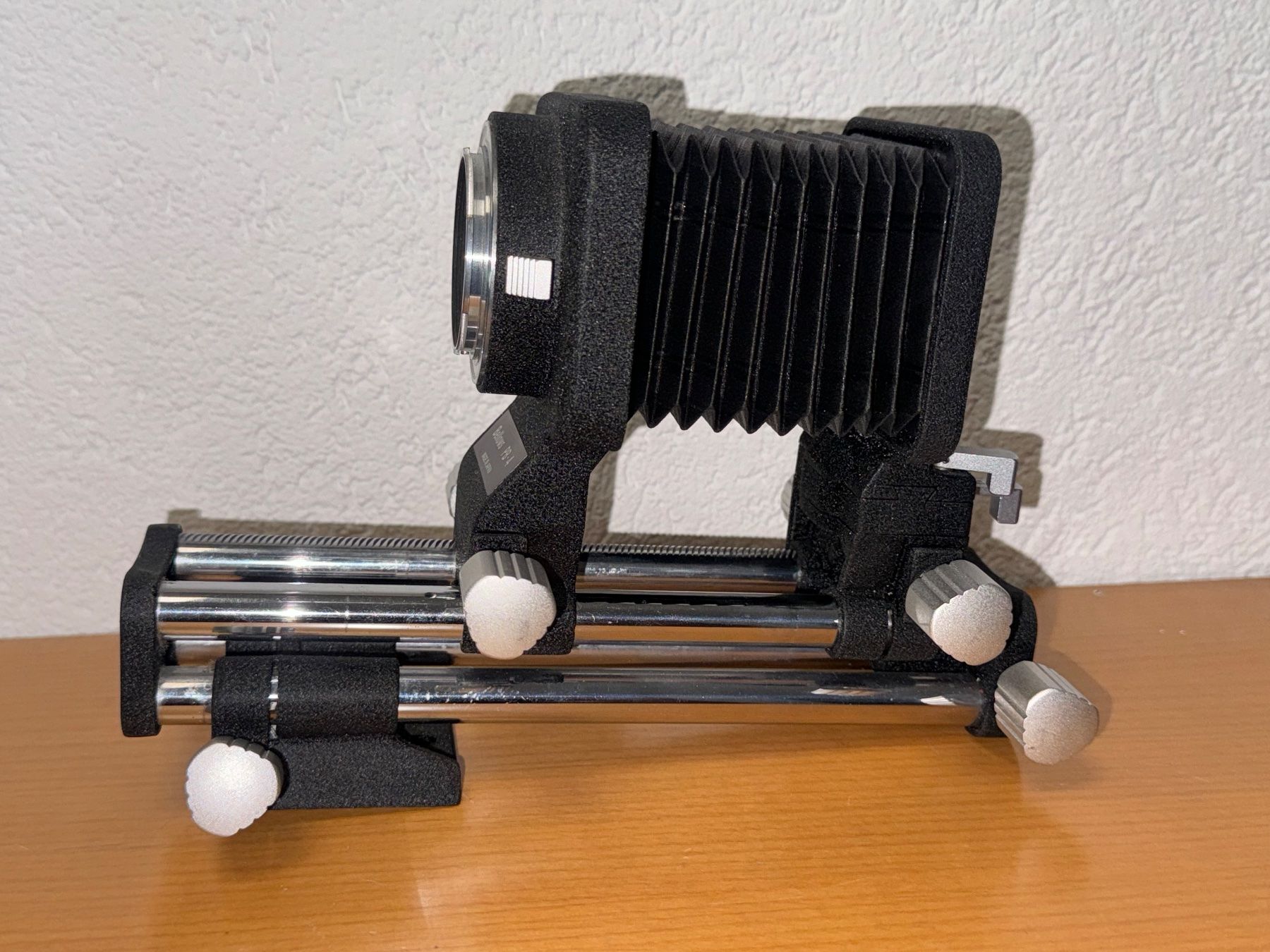 Nikon Fotocamera: NIKON PB-4 bellows Balgengerät, Adapters BR2 und BR3 – Usato da Kaiseraugst venduto da winnetou04 1
