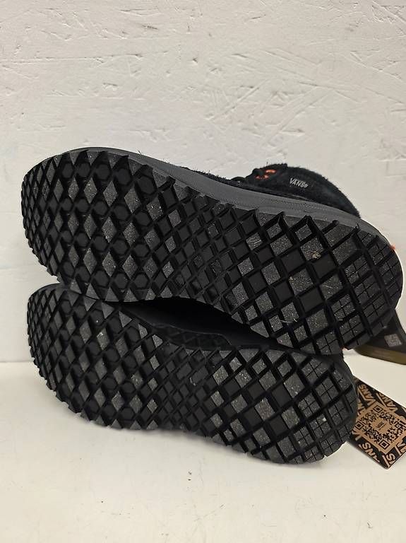 Vans Scarpe da uomo: Chaussures neuves Vans chaude, taille 40 – Nuovo e nell'imballaggio originale da Sugiez venduto da factorysportoutlet 4