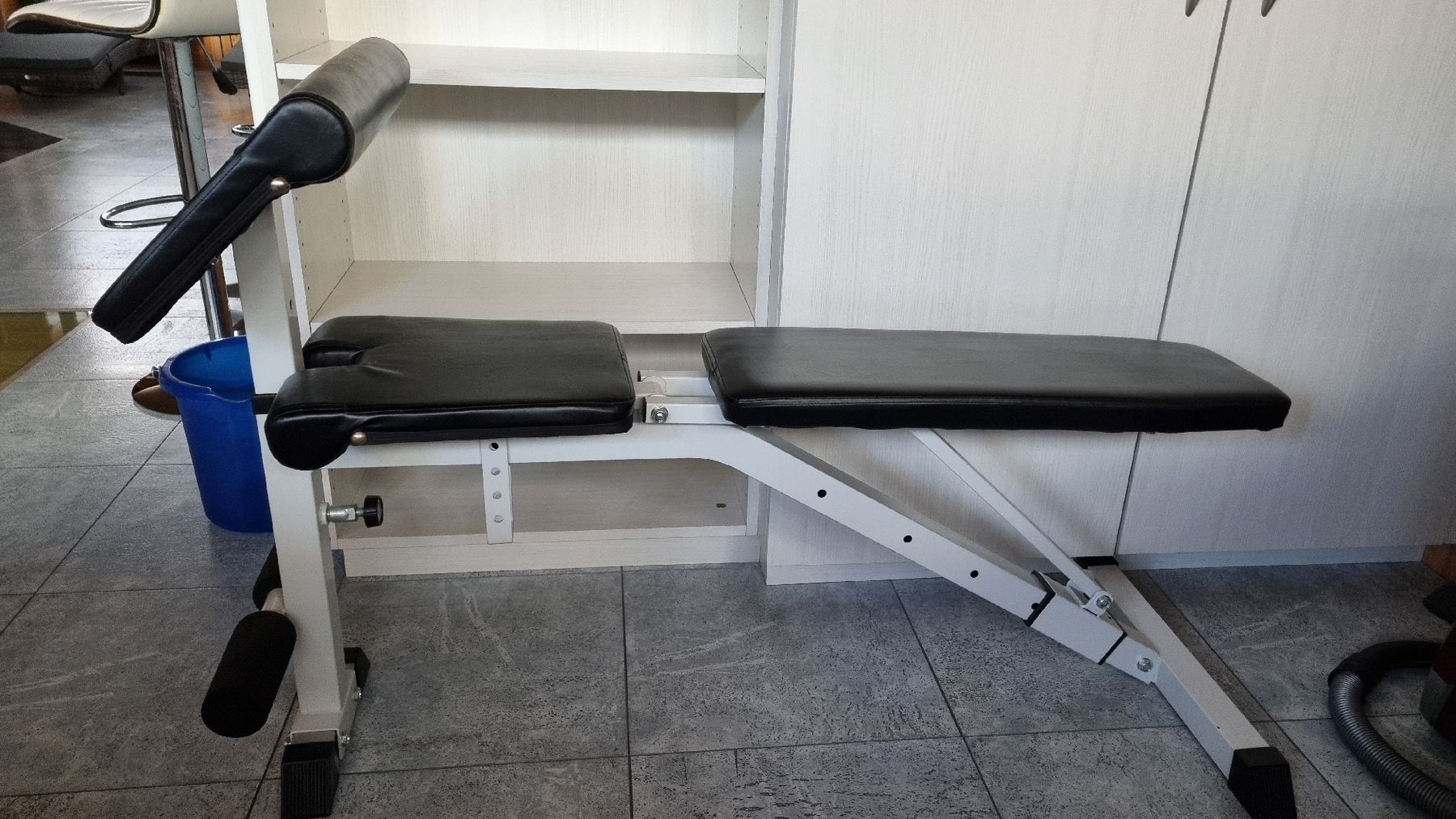 Hometrainer: Hantelbank – Usato da Sarnen venduto da Misha3 1