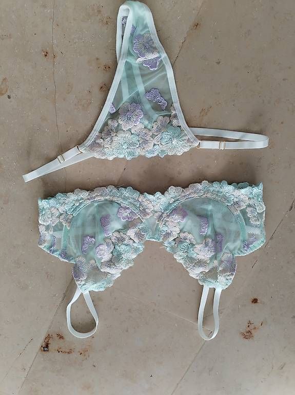 Autres dessous: 7x Bh Sets unbenutzt – D'occasion à Sursee par Cynthia7889 2