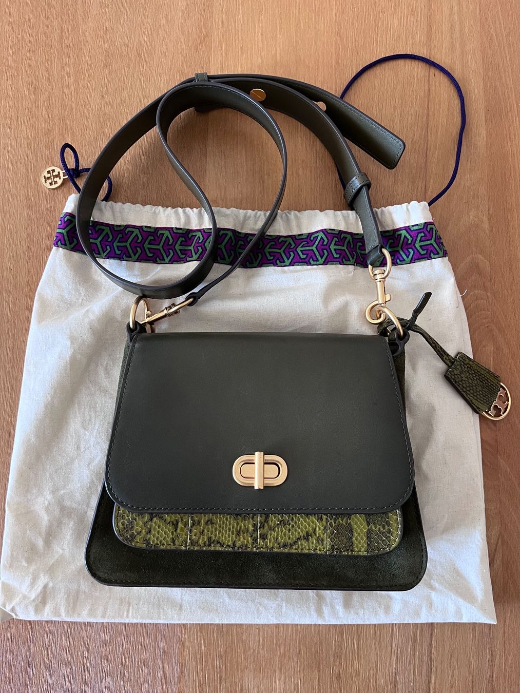 Tory Burch Taschen für Damen: Tory Burch Tasche – Neu (gemäss Beschreibung) aus Roggwil BE von KarotteV