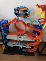 Hot Wheels Ultimate Garage Spielset mit Dragon guter Zustand