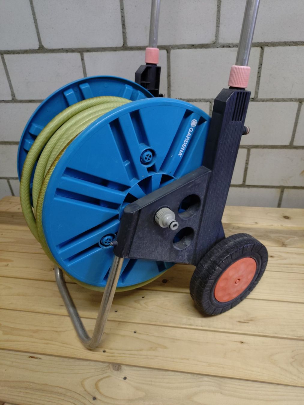 Gardena Tuyaux & tubes: Gardena Schlauchrollen – D'occasion à Buochs par mar_z6jf 2