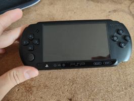 Sony PSP-E1004 PSP Street Konsole mit Tasche