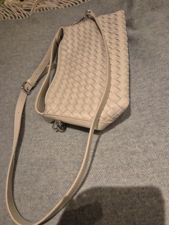 Handtasche sahneweiss, geflochten, Leder, Julia Paris, neu!