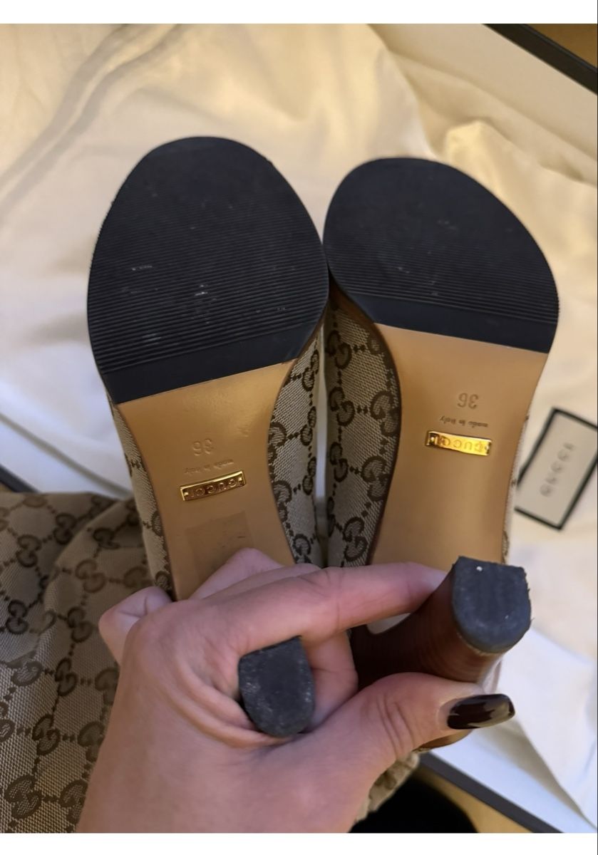 Chaussures femmes: Gucci Stivel aus GG monogram – Neuf (Voir description) à Brunnen par alb_w79d 2