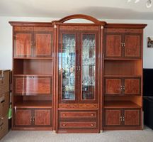 Wohnwand Holz mit Vitrine 263x220x40/50cm guter Zustand