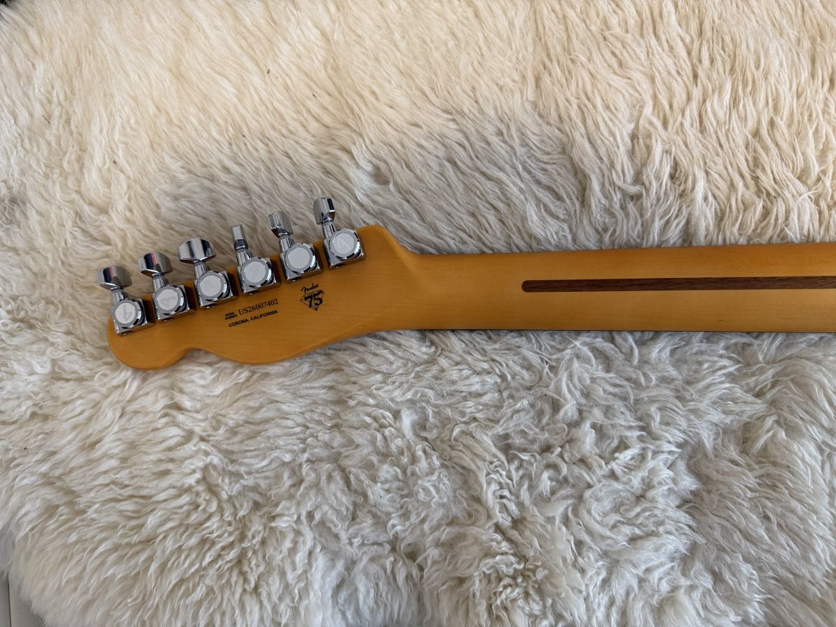 Fender Strumenti musicali: Fender telecaster ultra ll – Nuovo (secondo la descrizione) da Viganello venduto da 53g_ml6j 2