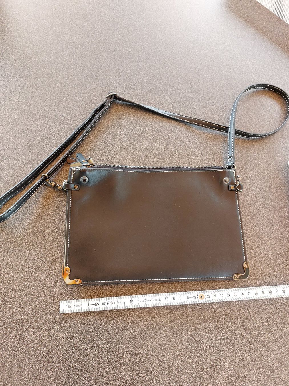 Benetton Borse da donna: Benetton  Damen Ledertasche – Usato da Meilen venduto da dudel01 1