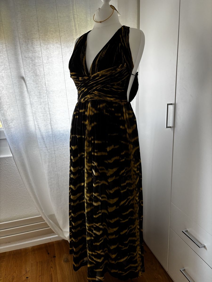 Roberto Cavalli Kleider: 100% Seide Roberto Cavalli Maxikleid Gr.46 Neue – Neu und originalverpackt aus Wangen ZH von tel_gxb5 2