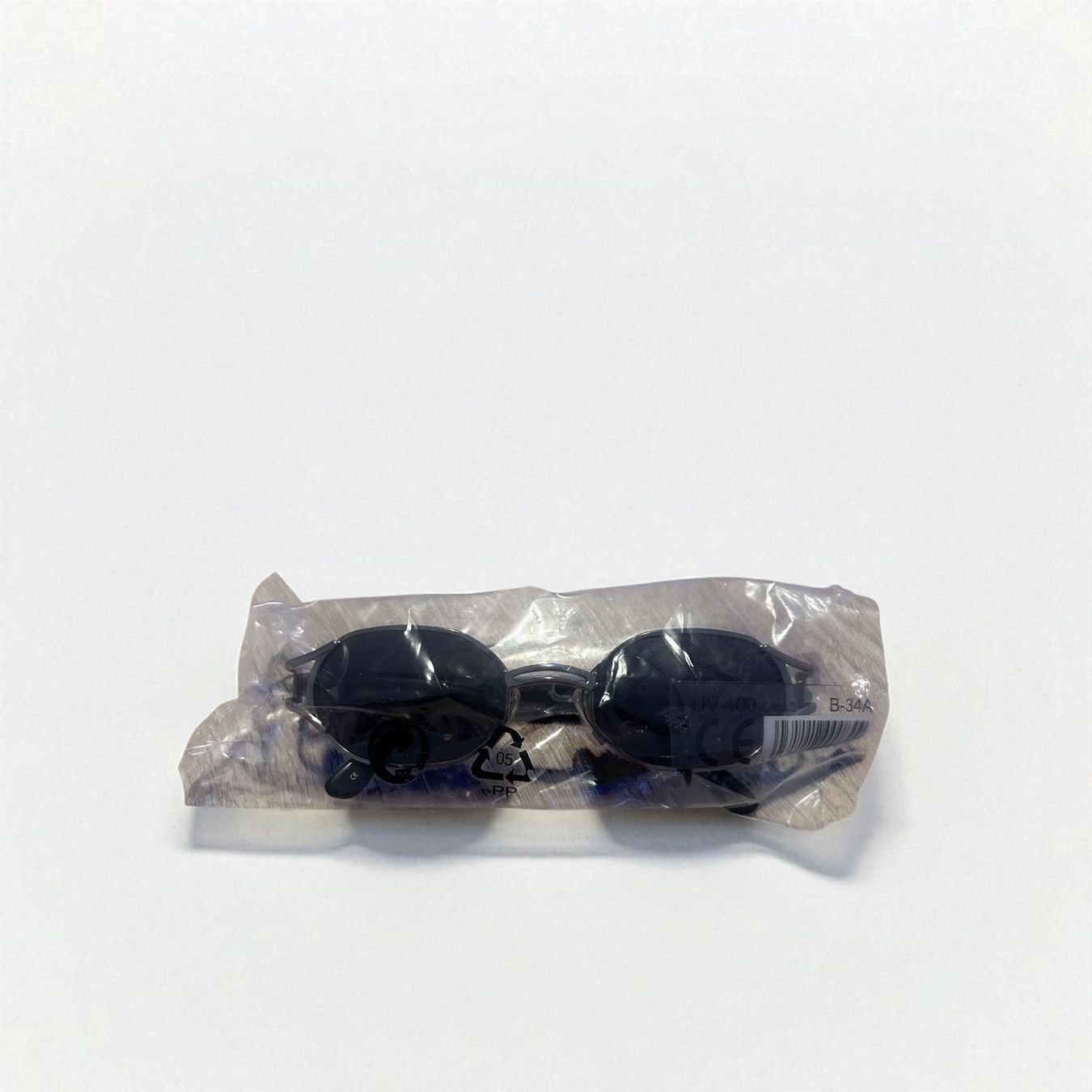 Occhiali & Lenti: Lunettes de soleil vintage style rétro – Nuovo e nell'imballaggio originale da Hauterive NE venduto da Leo_o 1