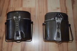 Gamelles militaires vintage (2 pièces)