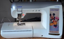 Brother Innov-is 4000D Näh-Stickmaschine / Machine à broder