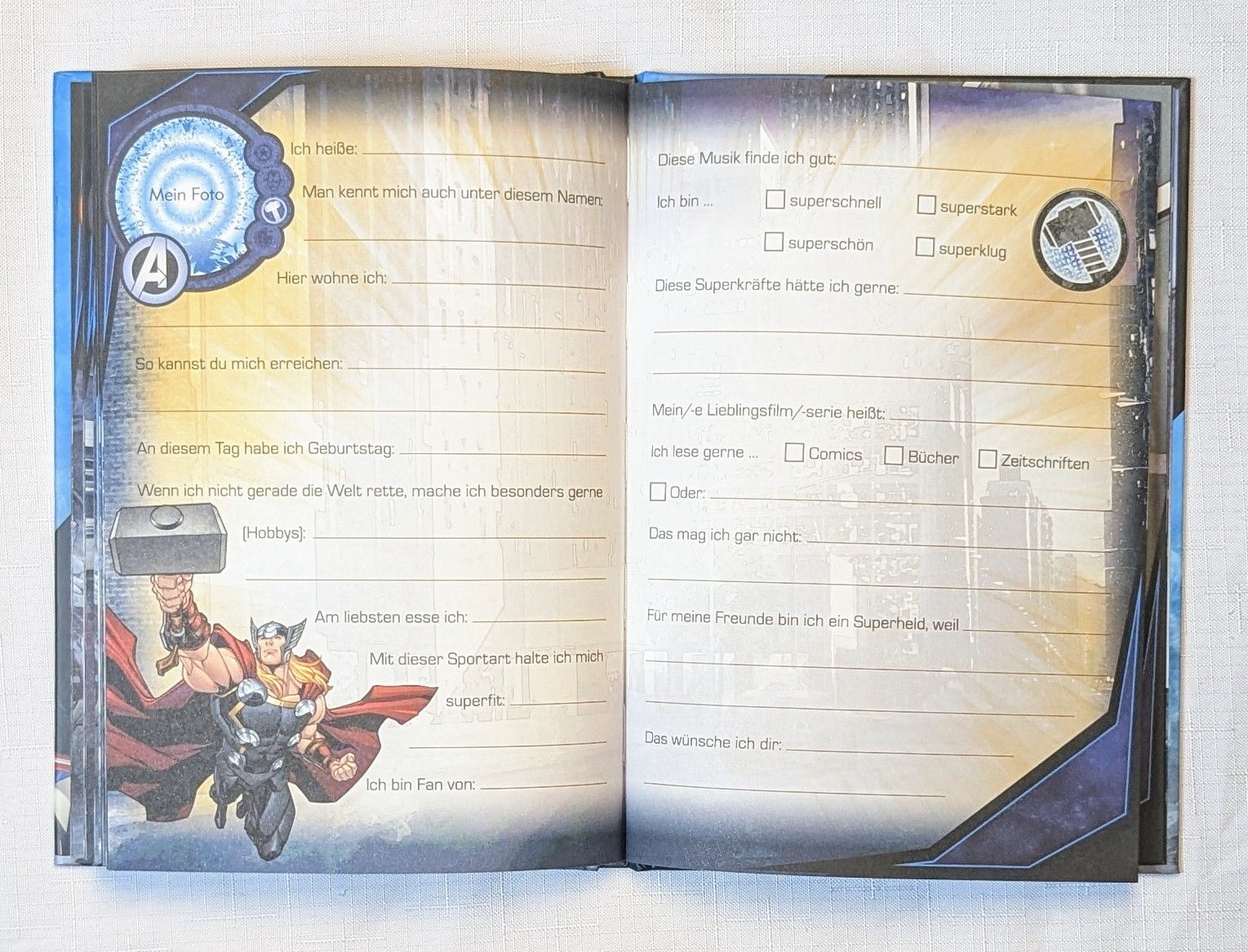 Livres: Marvel Avengers Freundebuch - Freundschaftsbuch – Neuf (Voir description) à Wängi par ABIZONE-86 4