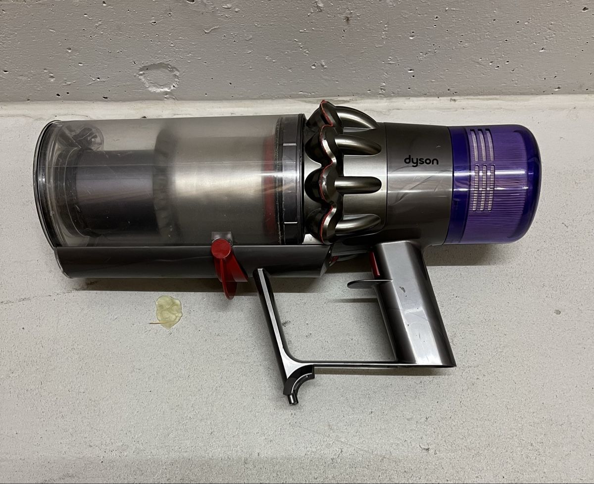 Dyson Aspirapolveri & Accessori: Staubsauger Dyson V 11 – Usato da Dietikon venduto da RR1961