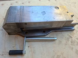 Hydraulik Maschinenschraubstock