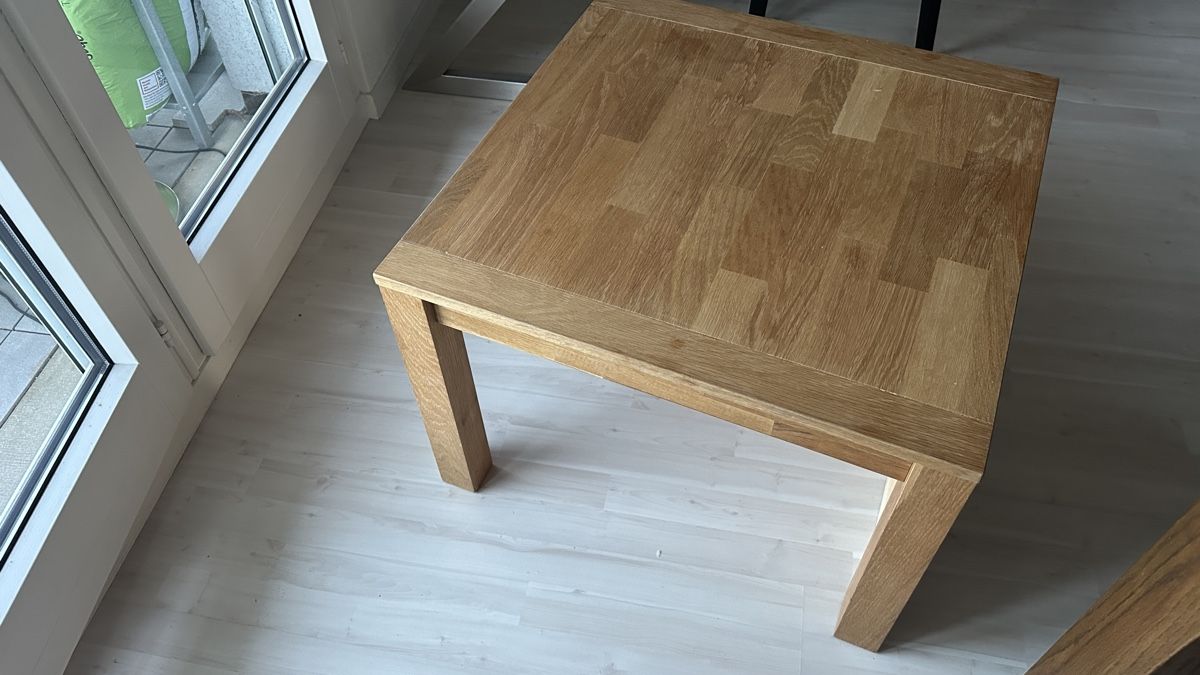 Jysk Tavoli: Massive Wood Couch Table 70 x 70 HAGE Jysk – Usato da Esslingen venduto da zcu_76s2 1