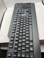 Lenovo USB Tastatur Schwarz – Funktioniert, 1 Taste fehlt –
