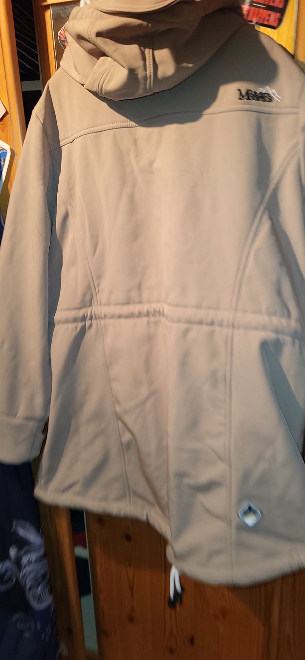Vestes: Damen Winterjacke gr. 46 beige – Neuf (Voir description) à Schweizersholz par fuchs06 8