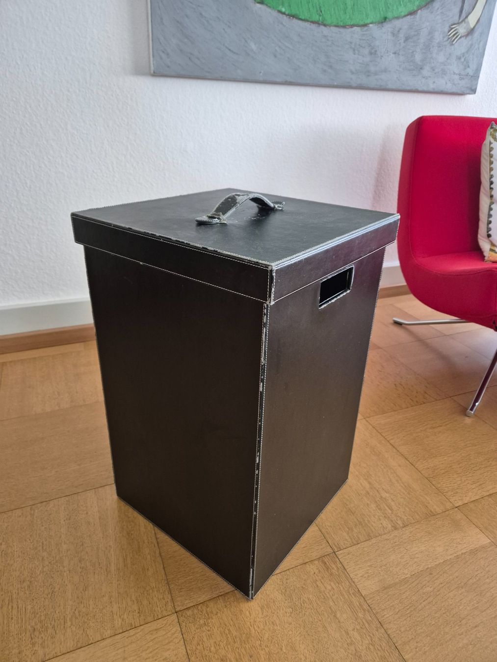 Pfister Autres articles pour la maison: Waschkorb oder Kissenbox – D'occasion à Muri b. Bern par muribern