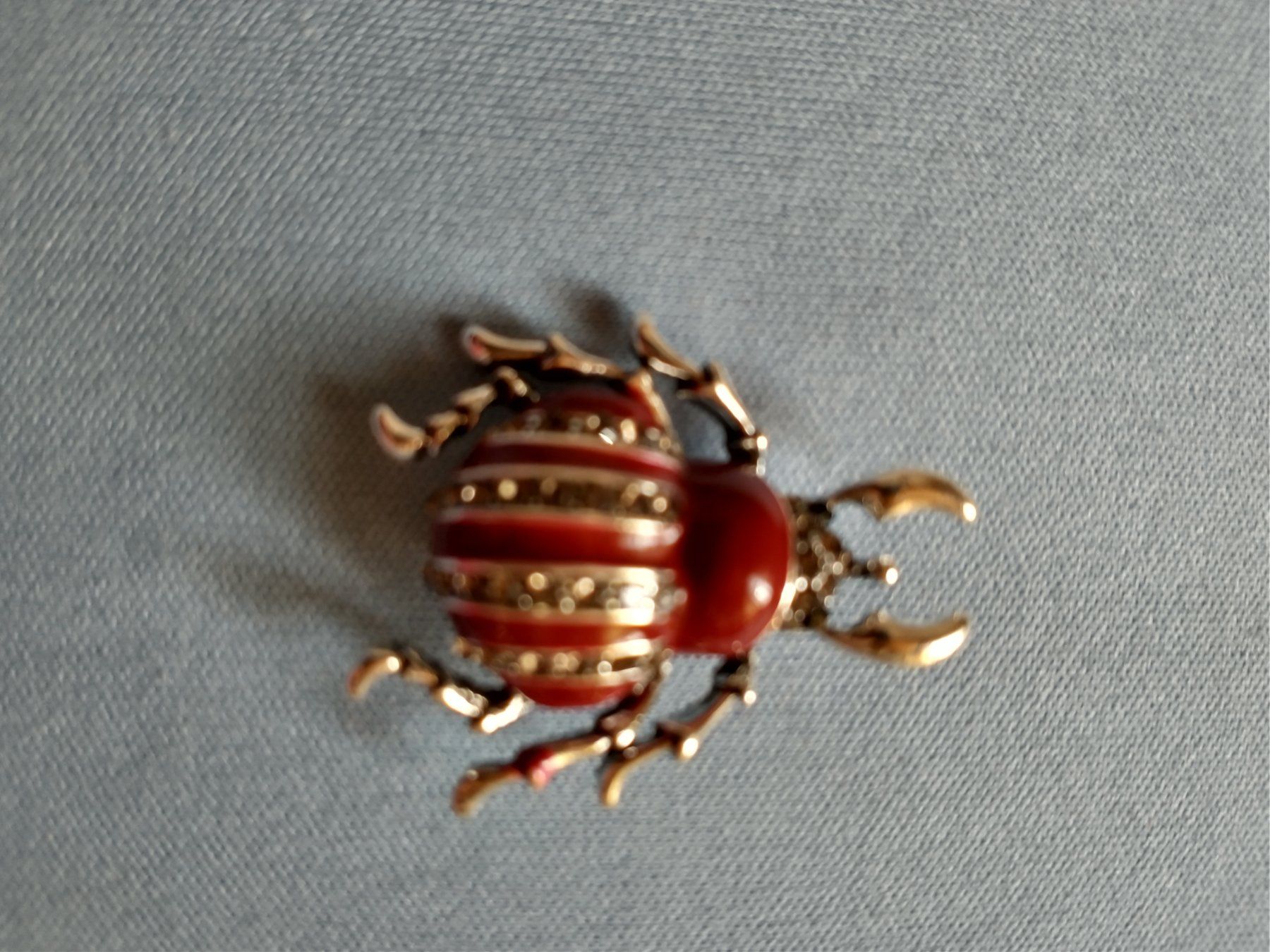 Spille & Fermagli: Brosche Käfer rot goldfarben mit Strasssteinen – Nuovo (secondo la descrizione) da Löhningen venduto da Chimae67 7
