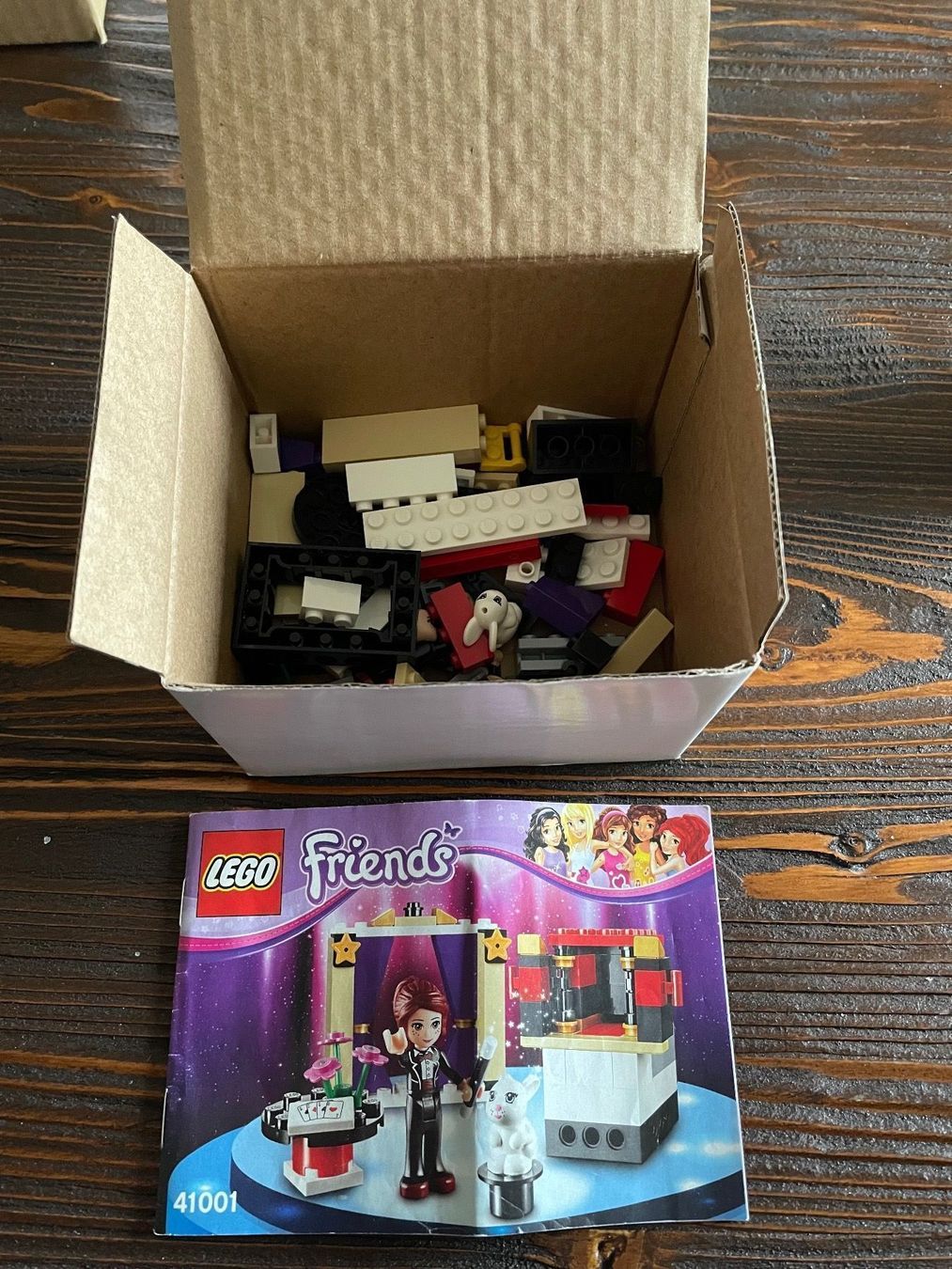 Lego Spielzeuge: Lego Friends - 41001 - Zauberer – Gebraucht aus Dübendorf von Airplane