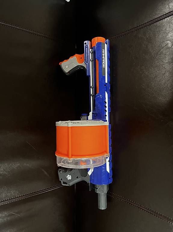 Giocattoli: Diverse Nerf-Blaster und Munition – Usato da Chur venduto da Domi7000 2
