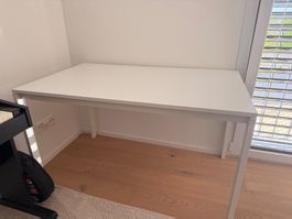 IKEA Vihals Tisch