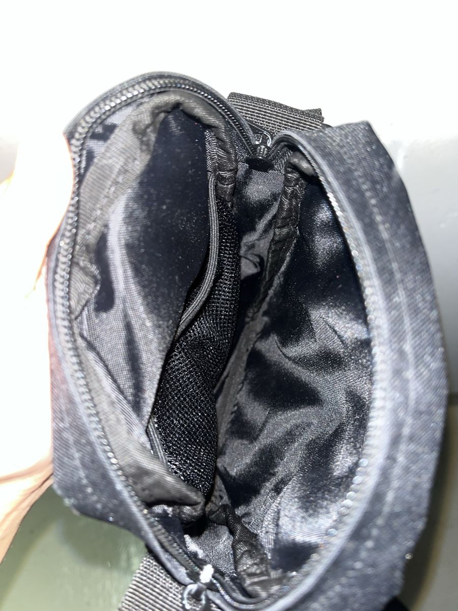 Carhartt Sacs: Sacoche Carharrt – D'occasion à Pully par ari_78pk 1