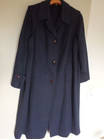 Warmer Lodenmantel, dunkelblau, ideal für den Winter!