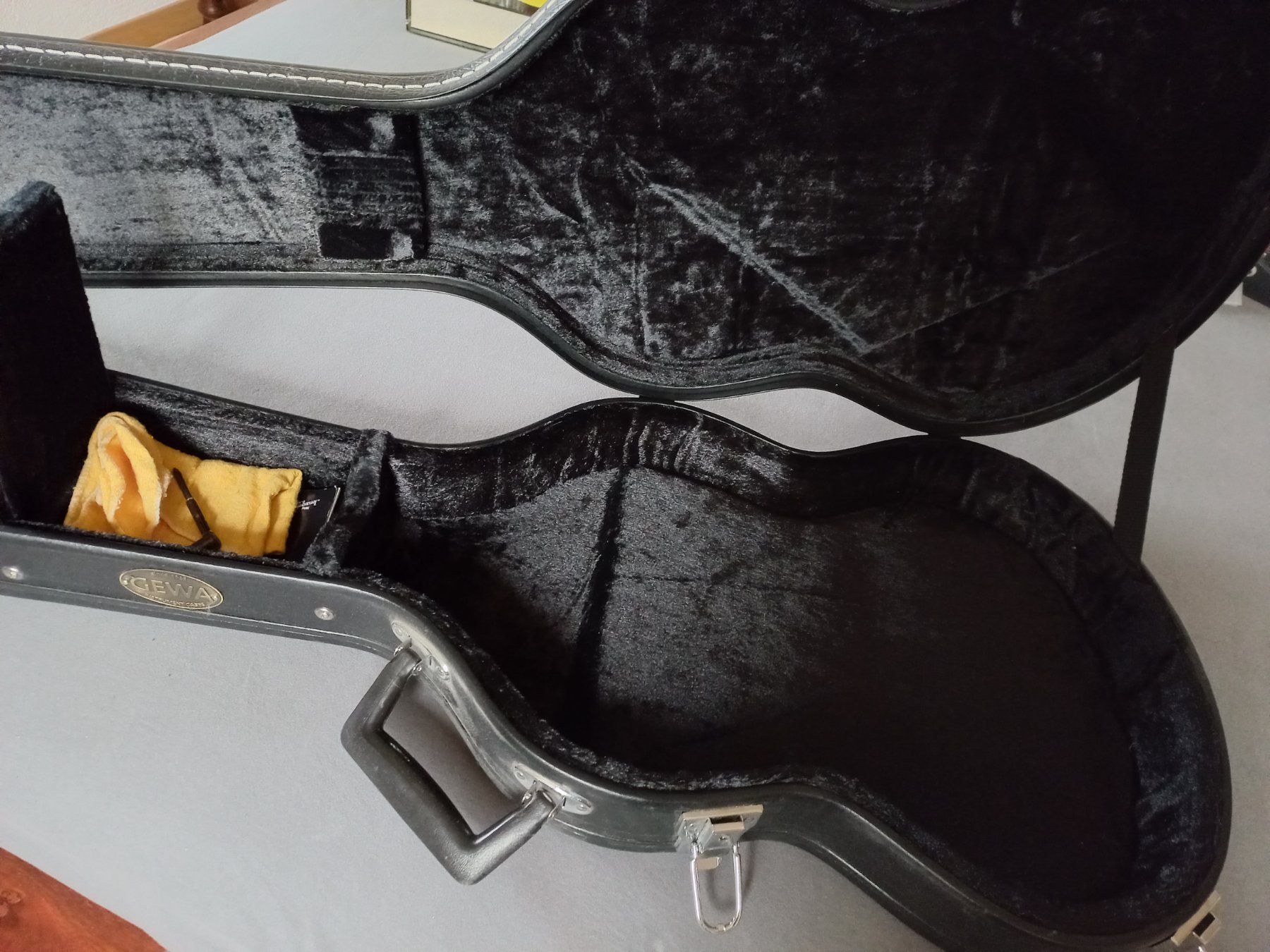 Gibson Strumenti musicali: Gibson SG Special - Left hand – Usato da Kaisten venduto da HC66 5