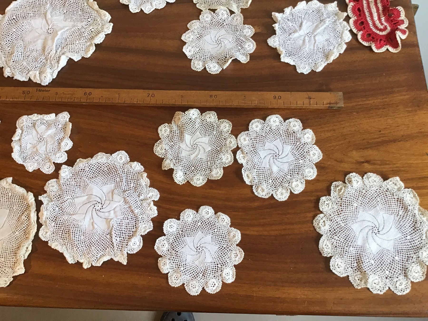 Tutte le decorazioni: 31 Zierdecken – Usato da Zuerich venduto da lichti 3