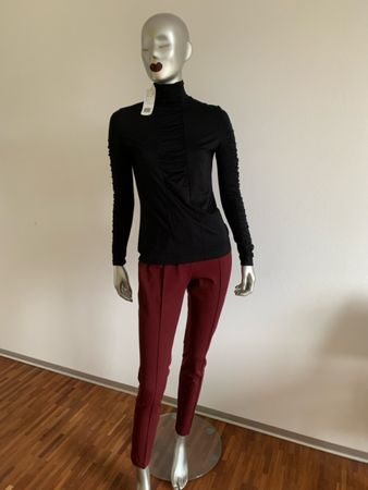 AKRIS: OVP/neu-super chicer geraffter Rollkragen-Pullover 38