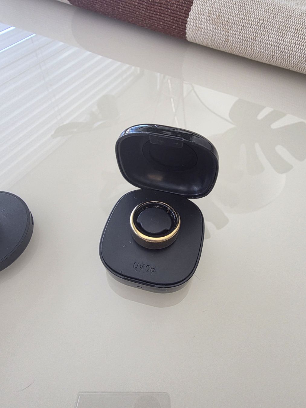 Oura Anelli: Oura Ring Horizon Gen 3 Size:6 Gold – Usato da Clarens venduto da tbone 1