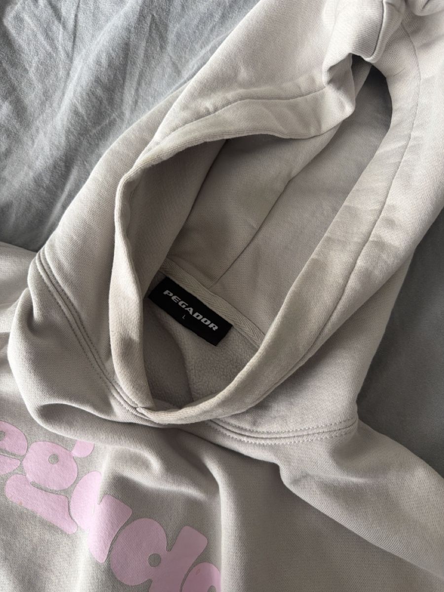Pegador Pullover & Sweatshirts: Pegador hoodie – Gebraucht aus Bülach von all_t6jh 1