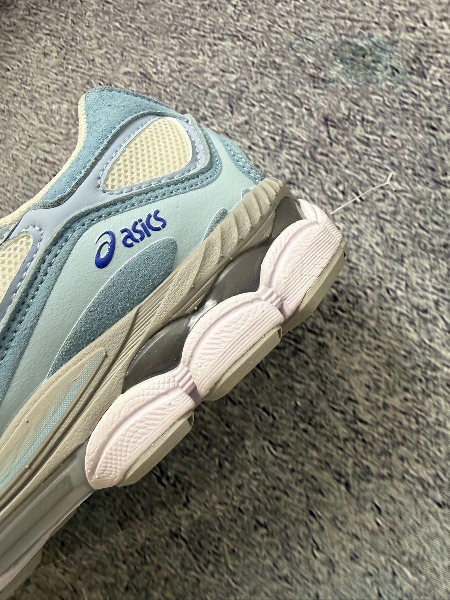 Asics Scarpe da uomo: Asics Gel-NYC Sneaker hellblau  – Nuovo e nell'imballaggio originale da Luzern venduto da 041Vintage 3