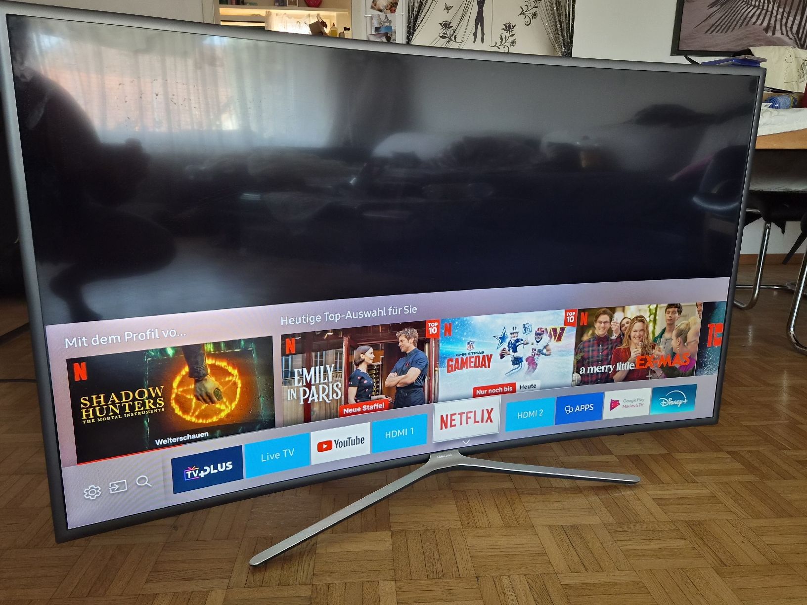 Appareils TV: Samsung Curved Tv 139 cm – D'occasion à Attiswil par Velvet81 1