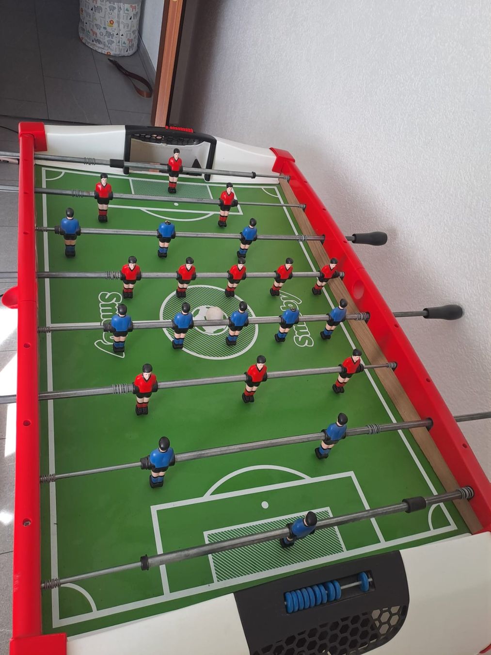 Smoby Spielzeuge: Smoby Multi-Spieltisch (Töggelichaste und Billard) – Gebraucht aus Worblaufen von siva024 1