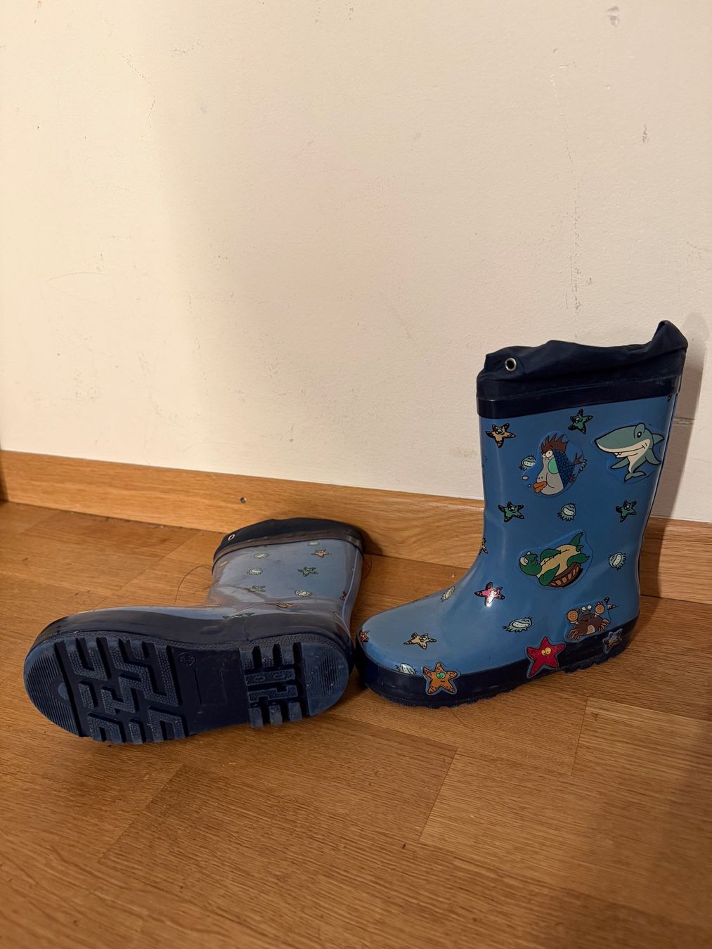 Completi: Regenanzug mit Regenstiefel – Nuovo (secondo la descrizione) da Winkel venduto da gatta 1