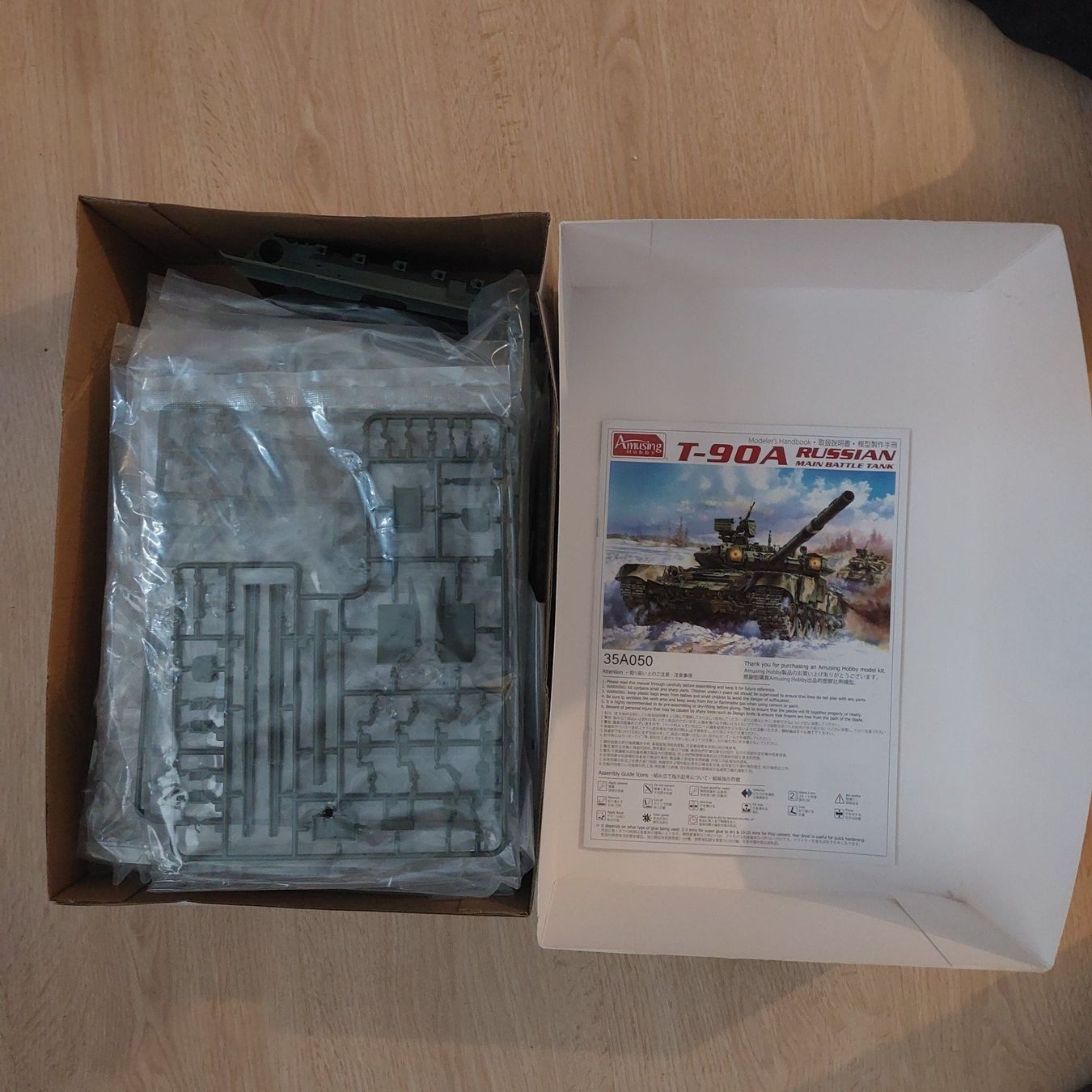 Kit di modellismo & Modellini statici: Amusing Hobby T-90A Interior – Nuovo e nell'imballaggio originale da SEUZACH venduto da Sibylle223 2