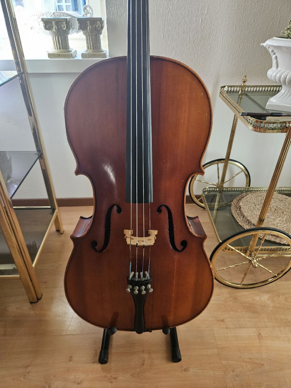 Strumenti musicali: Antiker Celo – Usato da Rickenbach b. Wil venduto da nic_8ljr 1
