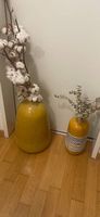 Grosse Vase mit Trockenblumen