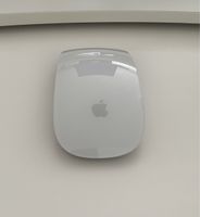 Apple Magic Mouse 