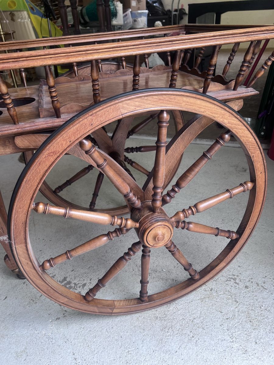 Carrelli di servizio: Servierwagen Holz (8/2) – Usato da Glattfelden venduto da brockischweiz 3