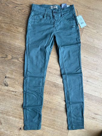 Hose, Gang //NEU// 24