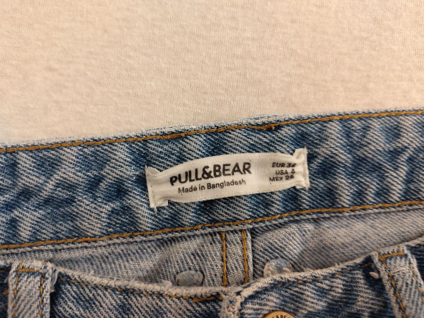 Pull&Bear Jeans: Jeans Pull&Bear hellblau Grösse 36 gebrauchter Zustand – D'occasion à Uster par Lina.123 2