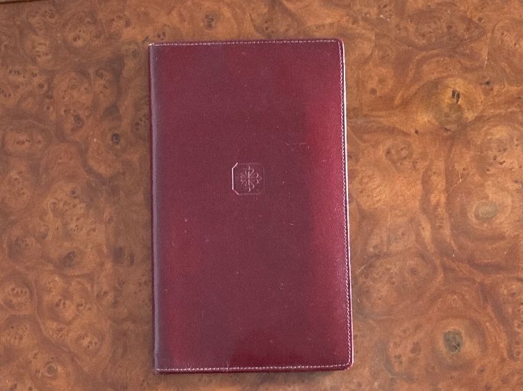 Patek Philippe Portafogli: Patek Philippe etui passport – Usato da Sattel venduto da Gyhujik